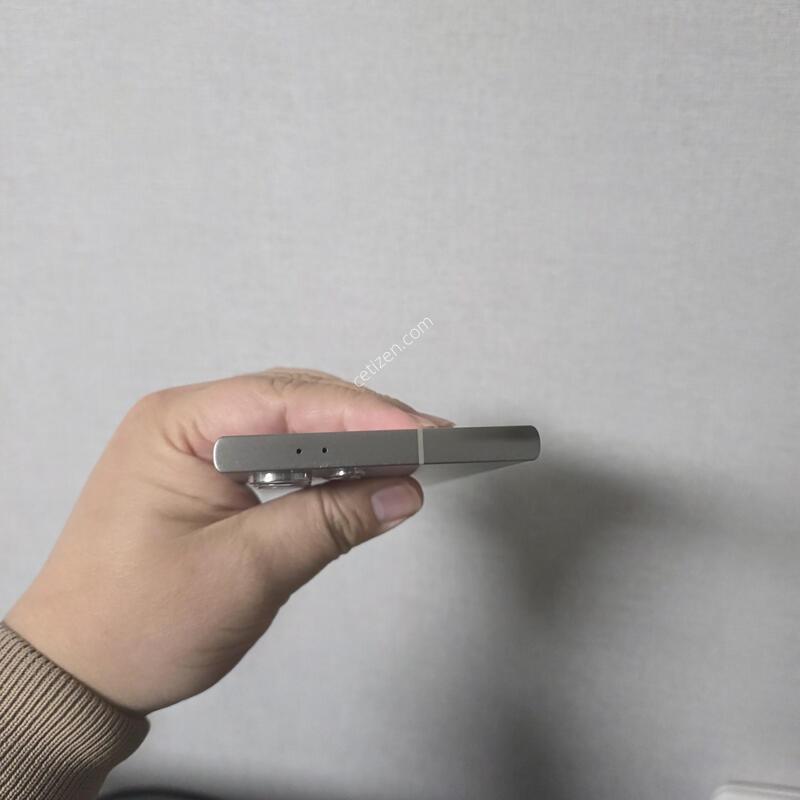 ������ S24��Ʈ�� ƼŸ�� �׷��� 256�Ⱑ SS�� �Ⱦƿ�~