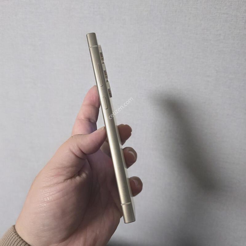 ������ S24��Ʈ�� ƼŸ�� ���ο� 256�Ⱑ SS�� �Ⱦƿ�~