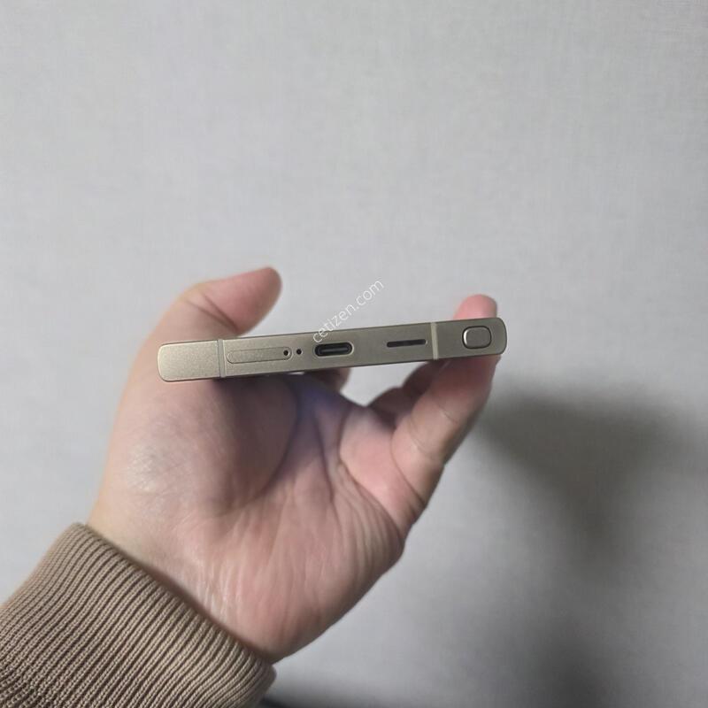 ������ S24��Ʈ�� ƼŸ�� ���ο� 256�Ⱑ SS�� �Ⱦƿ�~