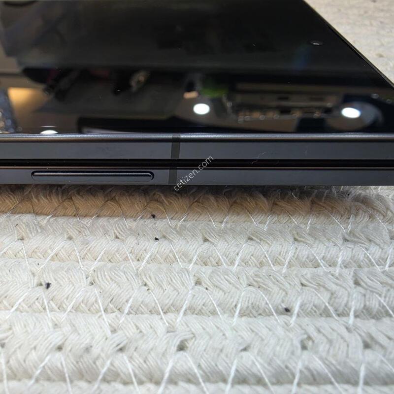 ������ ����7 ���� 256GB �Ǹ��մϴ�.