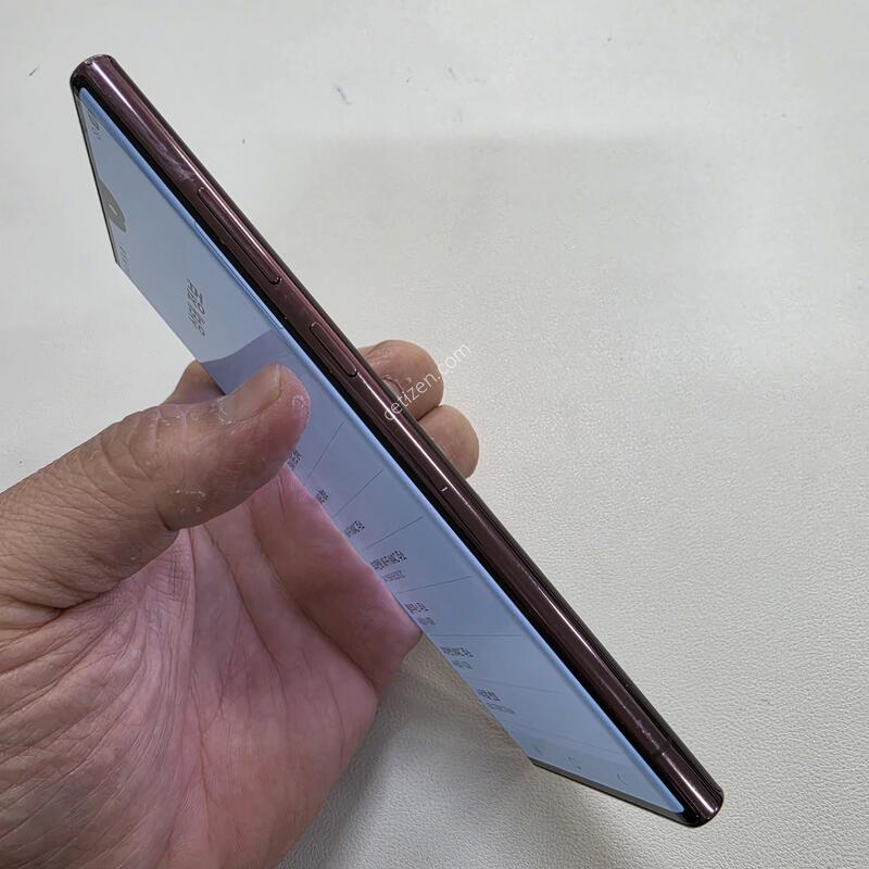 ������ S22��Ʈ�� ���� ���ܻ�