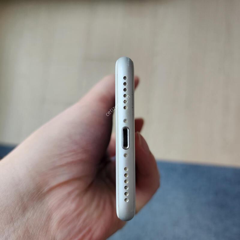 ������8 ȭ��Ʈ 64gb ���͸�����78%