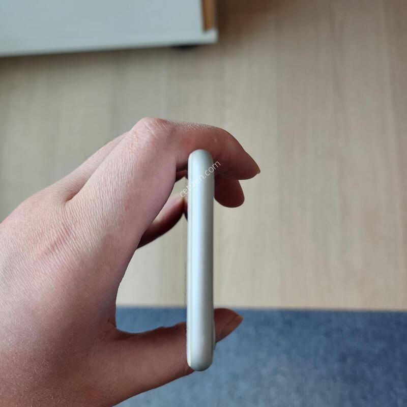 ������8 ȭ��Ʈ 64gb ���͸�����78%