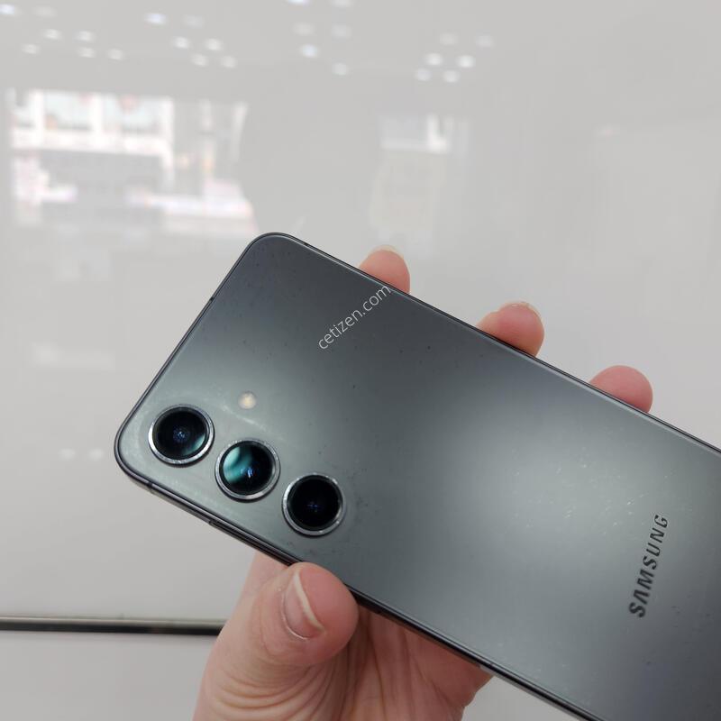 ������S24 512GB