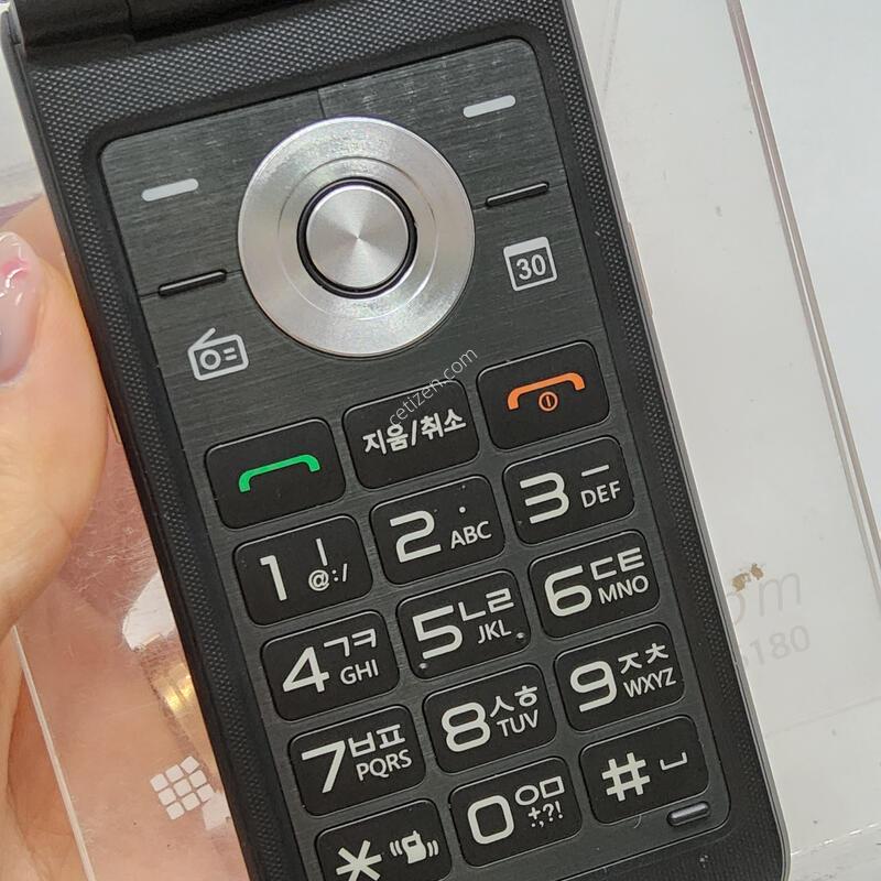 LG Y110 ��� 8�Ⱑ