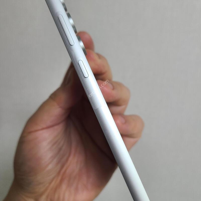 S23FE �׸� ������ �߰���� - 84169