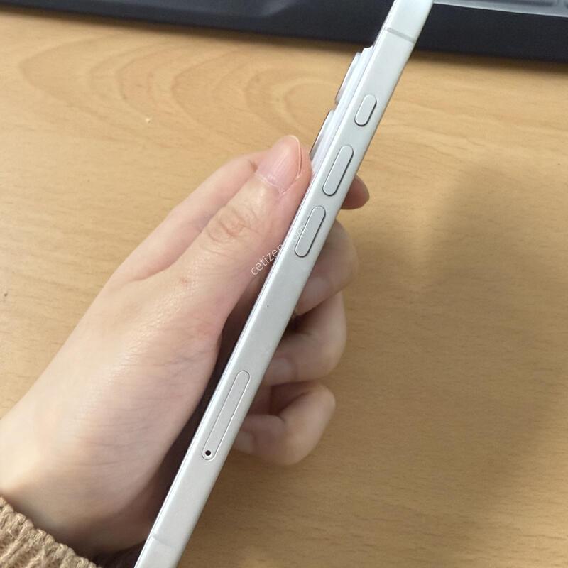 ������ 16 256GB  ȭ��Ʈ �Ǹ��մϴ�