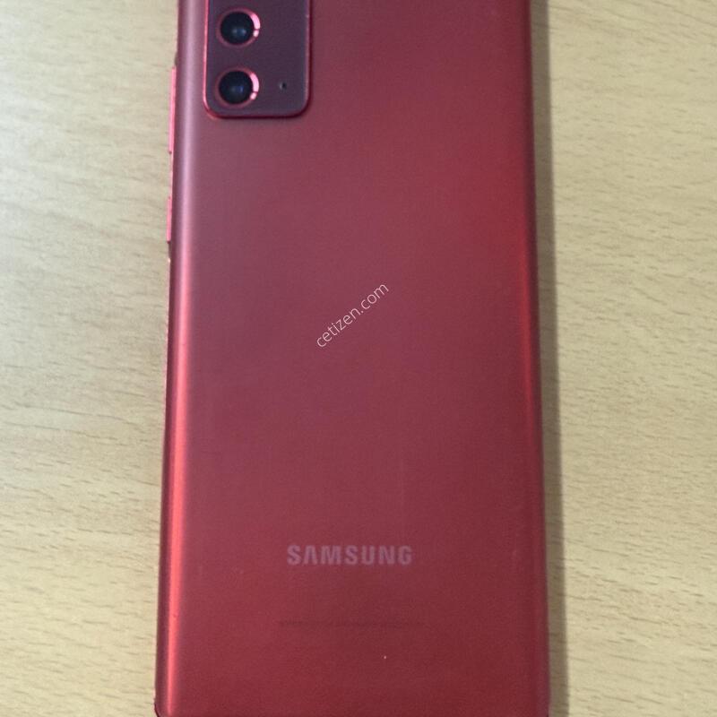 ������ ��Ʈ 20 256GB �Ǹ��մϴ�