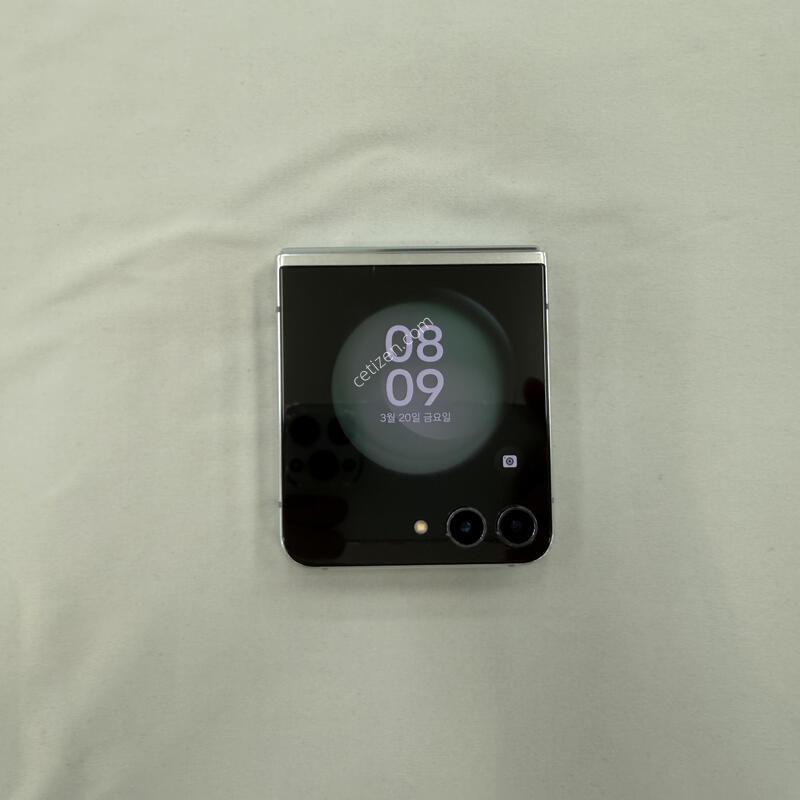 SK ������ Z �ø�5 ��Ʈ �Ǹ� �մϴ�.