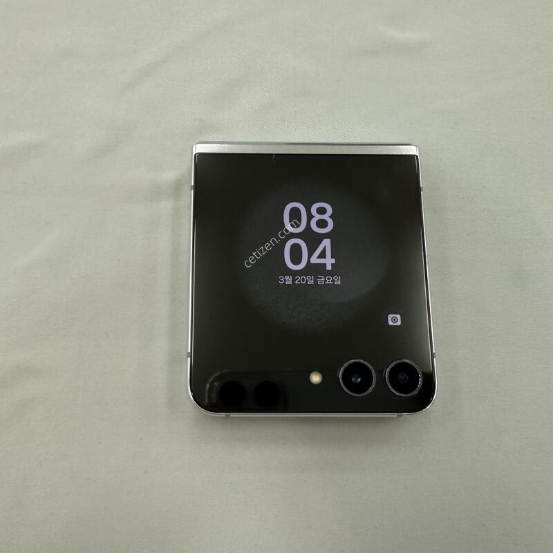 SK ������ Z �ø�5 ��Ʈ �Ǹ� �մϴ�.