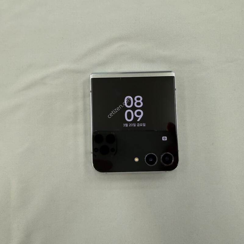 SK ������ Z �ø�5 ��Ʈ �Ǹ� �մϴ�.