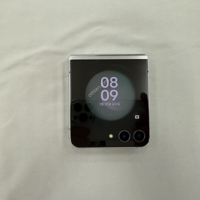 SK ������ Z �ø�5 ��Ʈ �Ǹ� �մϴ�.