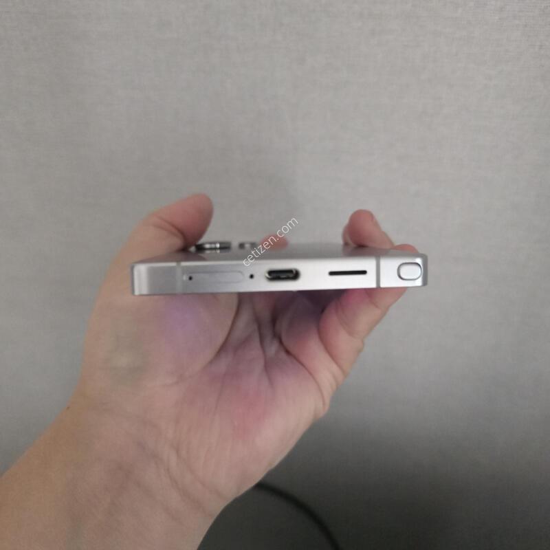 ������ S25��Ʈ�� ƼŸ�� �ǹ����� 256�Ⱑ SS�� �Ⱦƿ�~