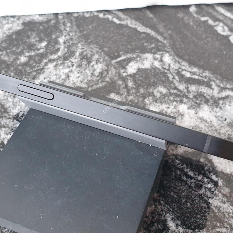 ������16e (A3409) ���� 128�Ⱑ