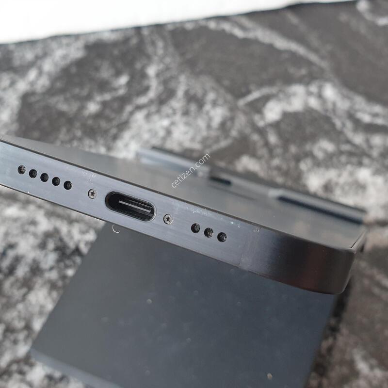 ������16e (A3409) ���� 128�Ⱑ