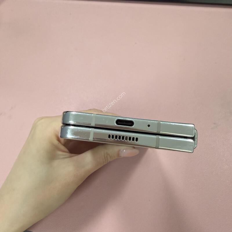 ������Z����5 256GB