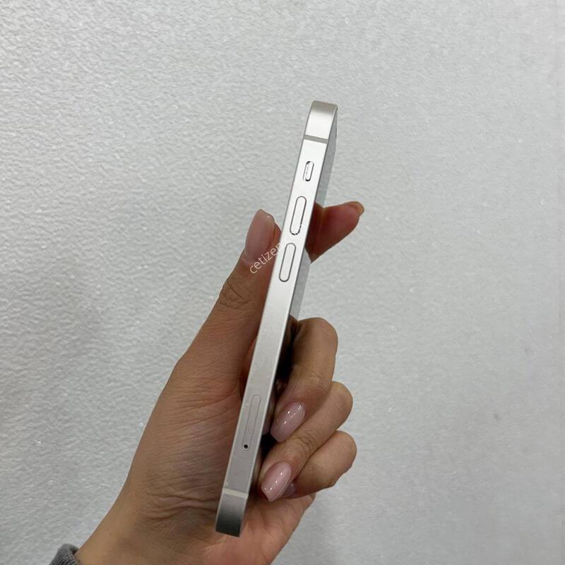 ������13�̴� ��Ÿ����Ʈ 128GB/83% Y1663