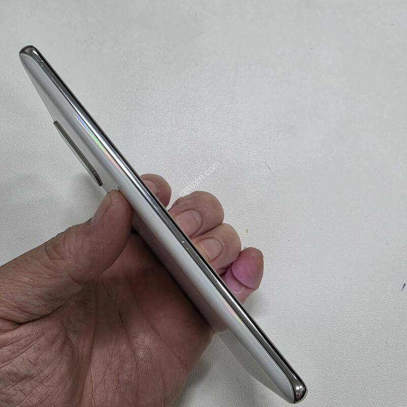 ������ S20�÷��� ȭ��Ʈ ��������