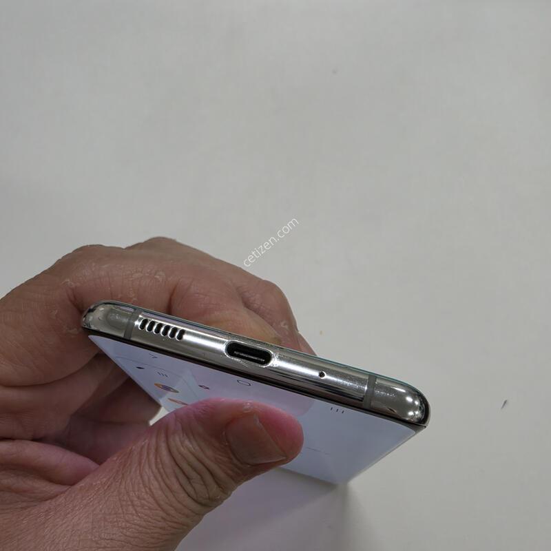 ������ S20�÷��� ȭ��Ʈ ��������