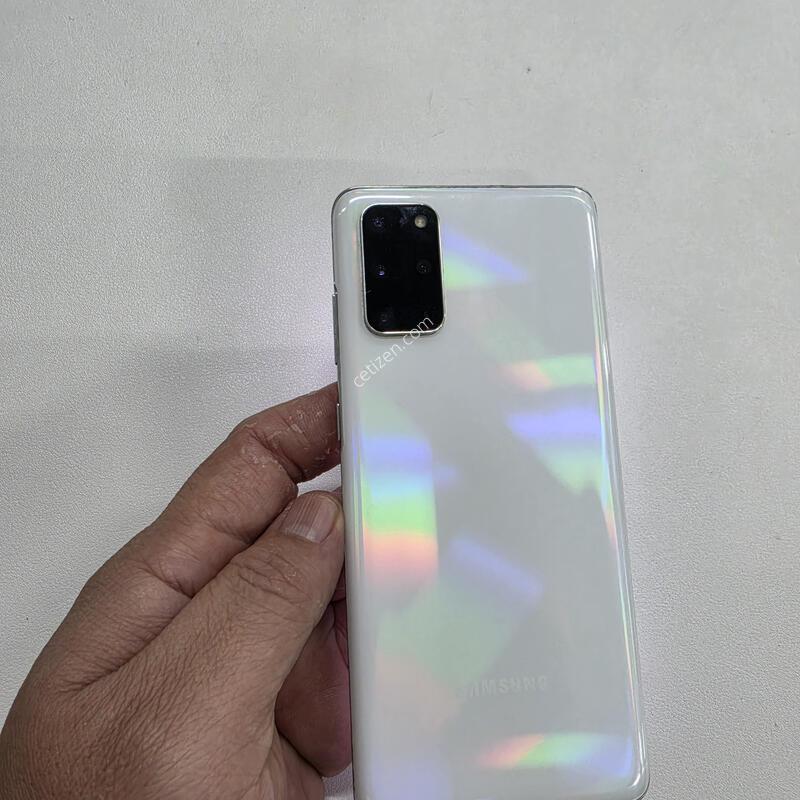 ������ S20�÷��� ȭ��Ʈ ��������