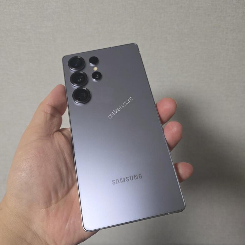 ������ S25��Ʈ�� ƼŸ�� �ǹ����� 256�Ⱑ SS�� �Ⱦƿ�~