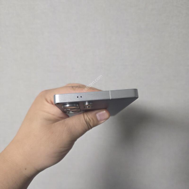 ������ S25��Ʈ�� ƼŸ�� �ǹ����� 256�Ⱑ SS�� �Ⱦƿ�~