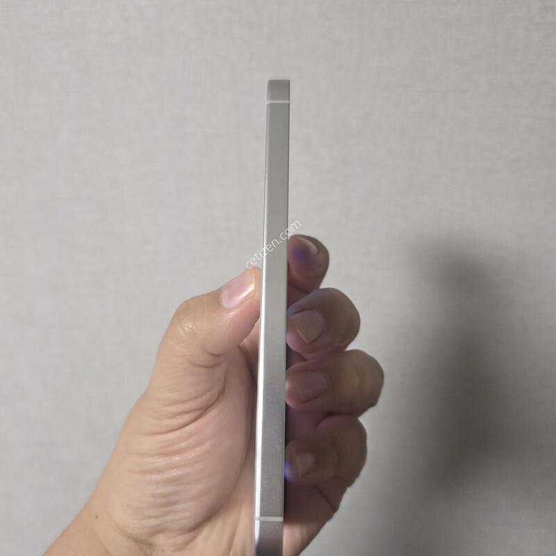 ������ S24 ���� �׷��� 256�Ⱑ SS�� �Ⱦƿ�~