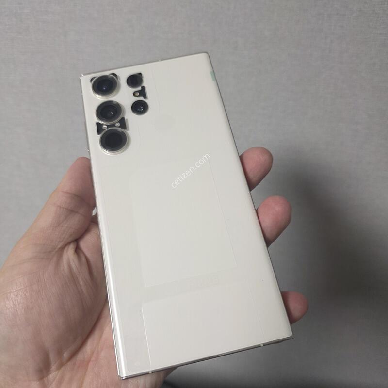 ������ S23��Ʈ�� ũ�� 256�Ⱑ ����ǰ �Ⱦƿ�~