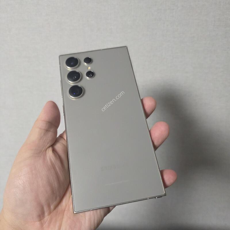 ������ S24��Ʈ�� ƼŸ�� �׷��� 512�Ⱑ SS�� �Ⱦƿ�~