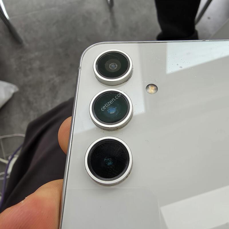 (3450)������s24fe 256 �Ǹ��մϴ�