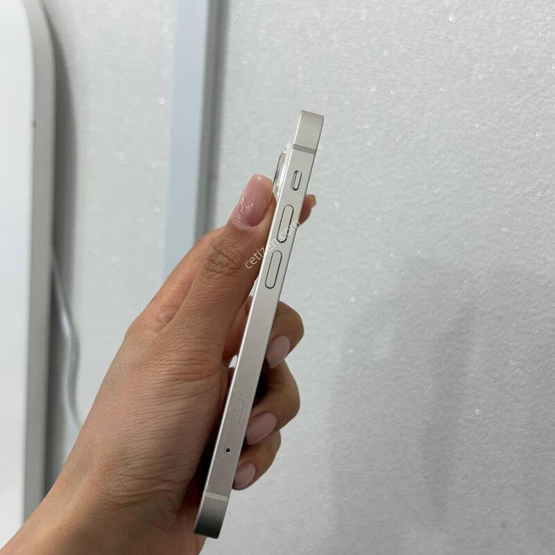 ������13�̴� ��Ÿ����Ʈ 128GB/83% Y1663