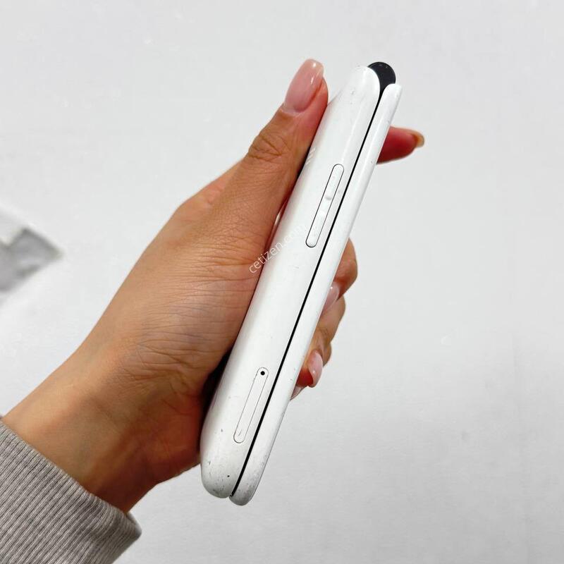 ��Ÿ������ ȭ��Ʈ 32GB (M120) Y1666