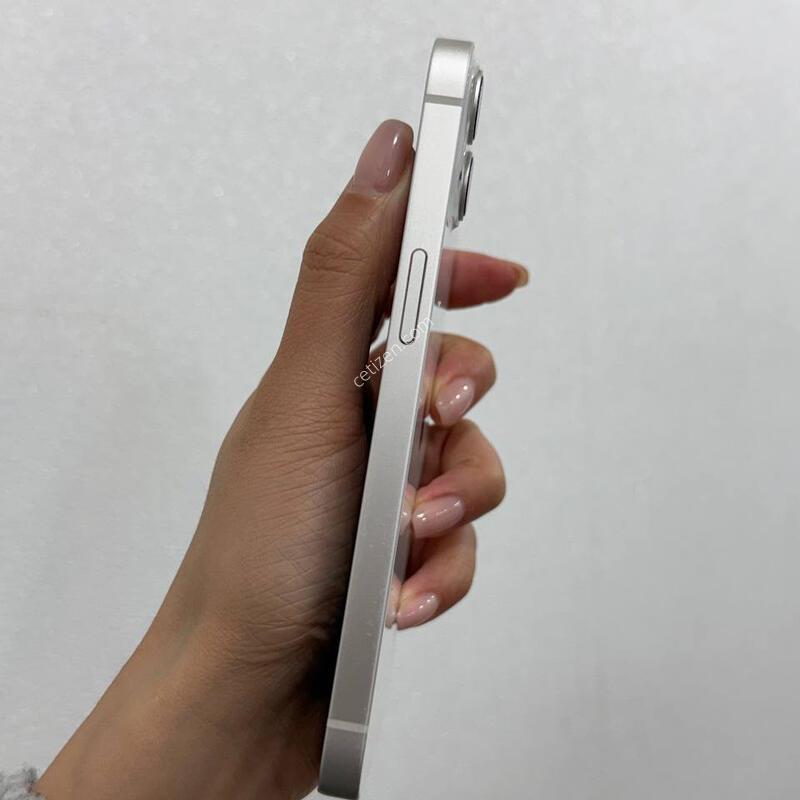 ������13 ��Ÿ����Ʈ 256GB/72% Y1681