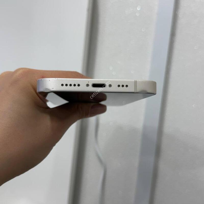 ������13 ��Ÿ����Ʈ 256GB/72% Y1681