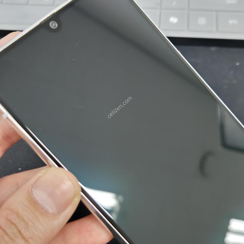 ������ A90 ȭ��Ʈ 128GB ƯAAA+ ���������� ��Ư��