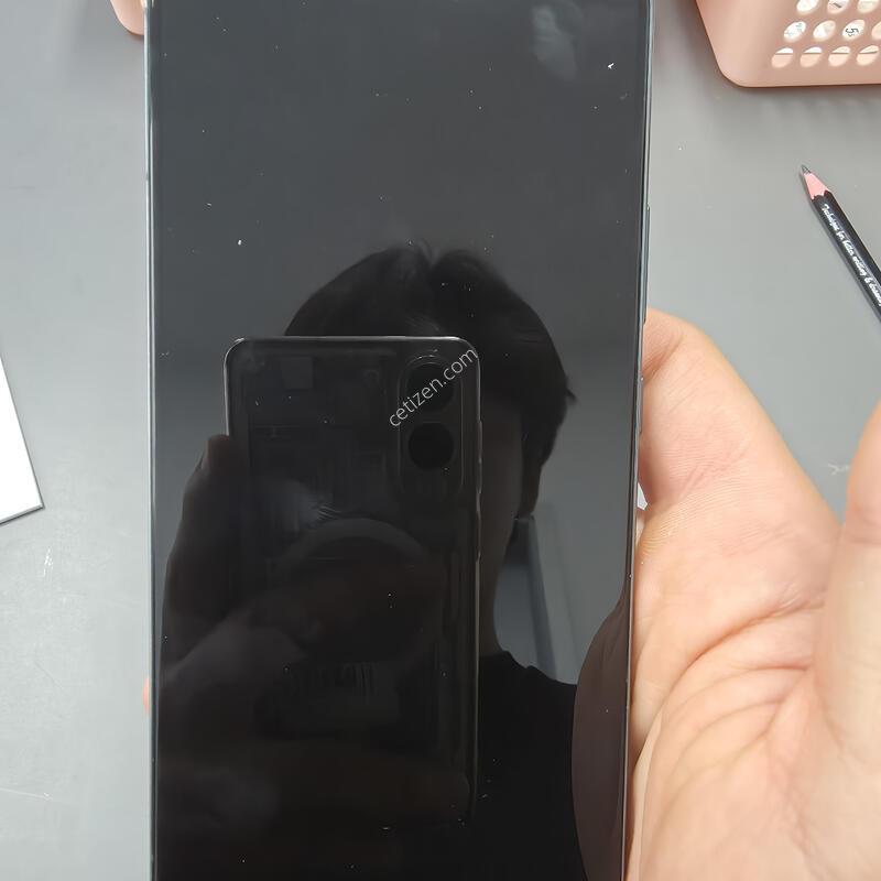 (2019)������s22�÷��� 256 �Ǹ��մϴ�