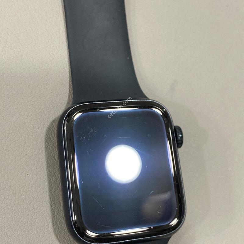 ���ÿ�ġ SE 2���� 44mm GPS