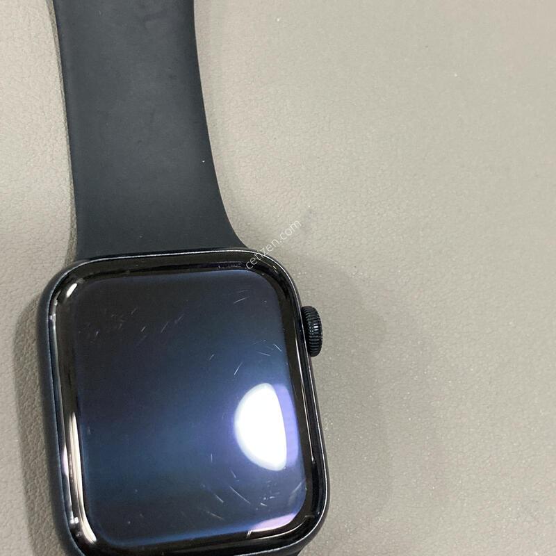 ���ÿ�ġ SE 2���� 44mm GPS