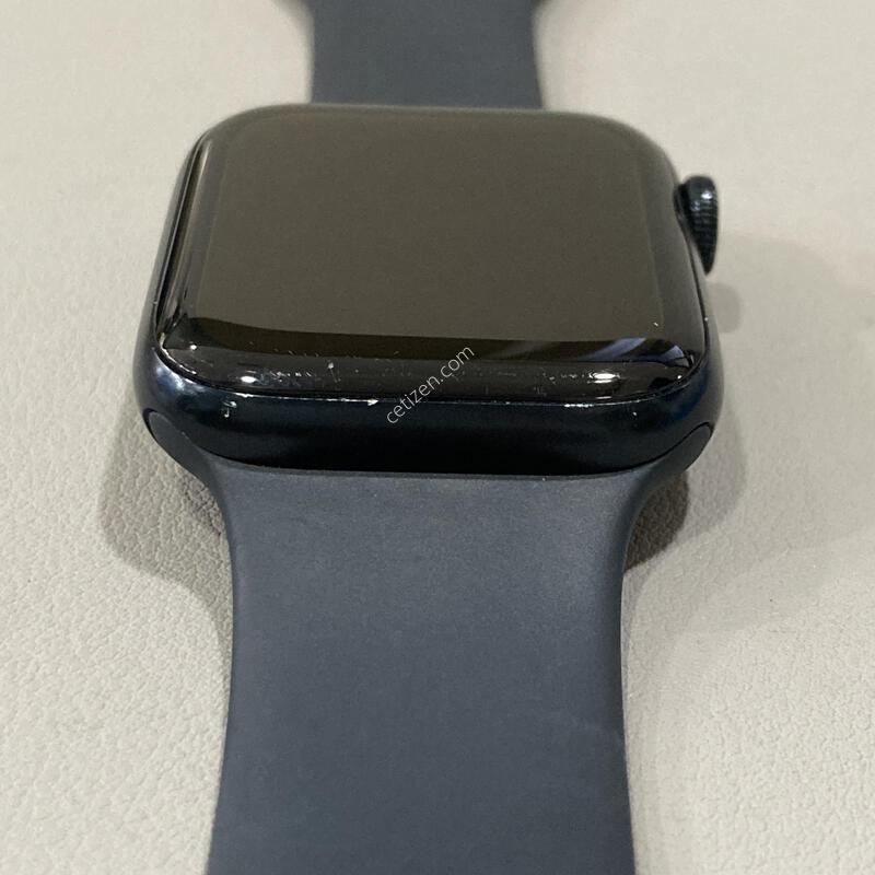 ���ÿ�ġ SE 2���� 44mm GPS