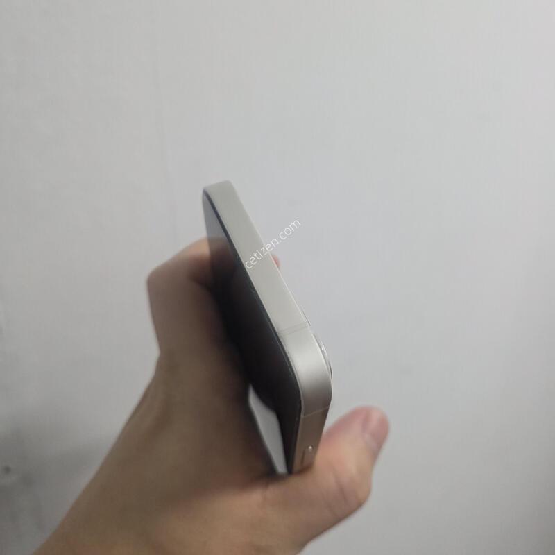 ������ 13 256GB ȭ��Ʈ  A�� ���͸�����80����  ����Ż� ������� Ȯ���⺯ ����!�׼��縮 ����