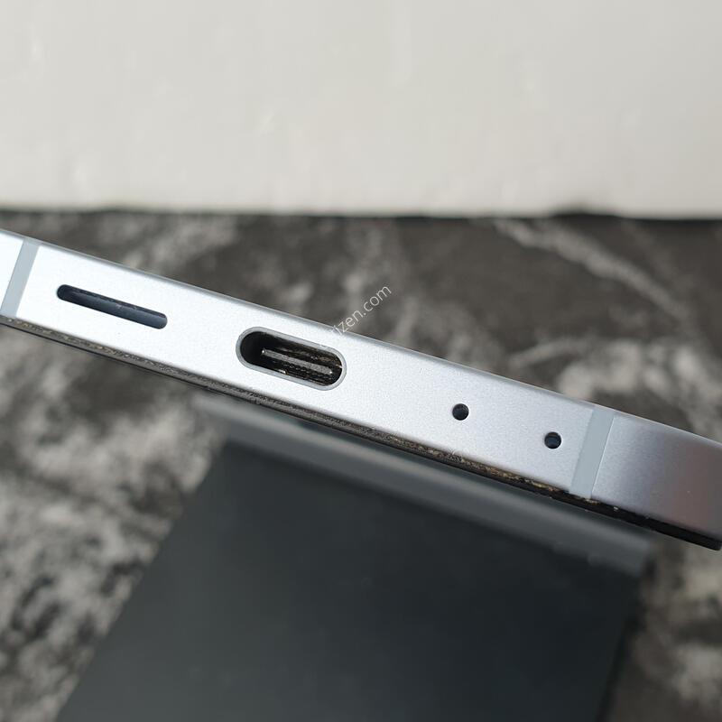 KT ������Z�ø�6 (F741N) ���� 256�Ⱑ (0051533)