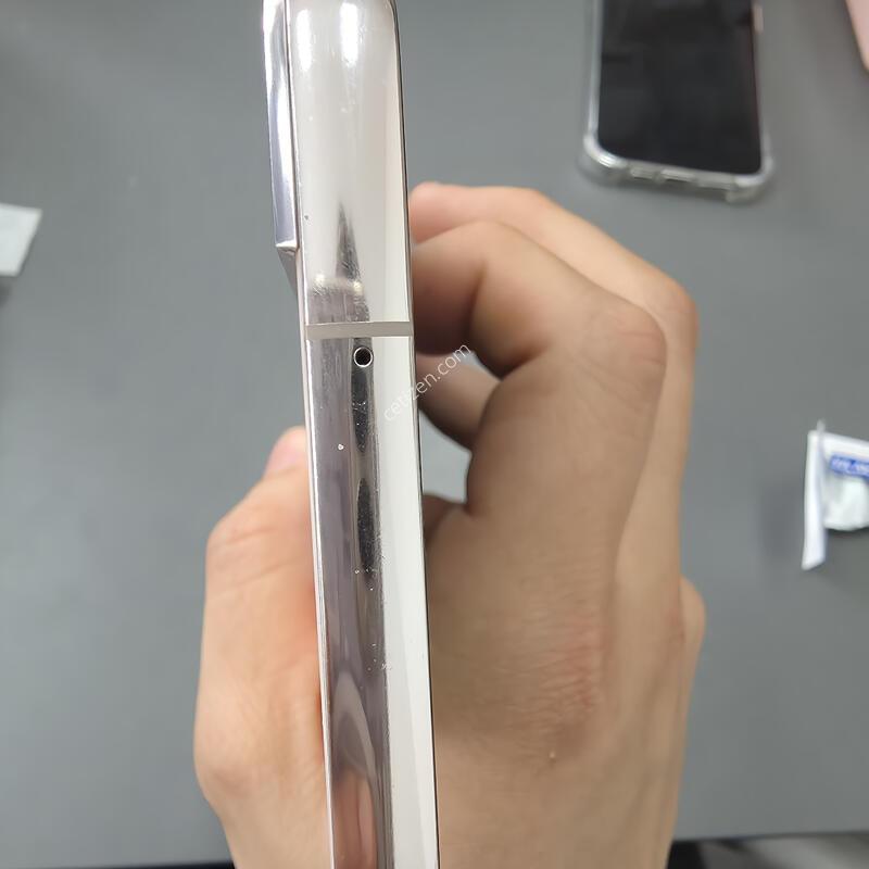 (2209)������s22�÷��� 256 �Ǹ��մϴ�