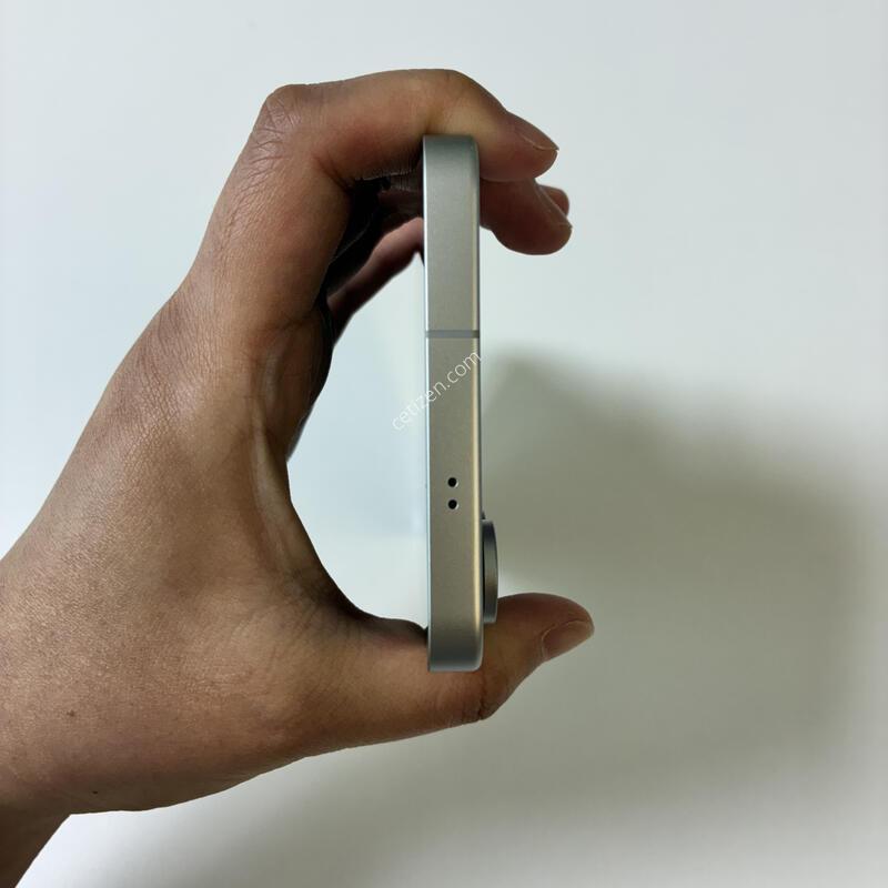 ������ S25FE ���̽����� 256G AA����ǰ ������ �Ǹ��մϴ�.