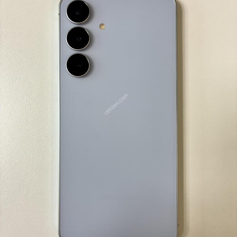 ������ S25FE ���̽����� 256G AA����ǰ ������ �Ǹ��մϴ�.