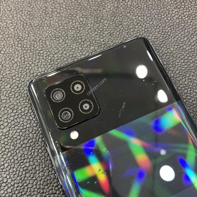 ������A42 ����,�ܰ� ����� �ֻ�,���� �׵θ� ƯA��