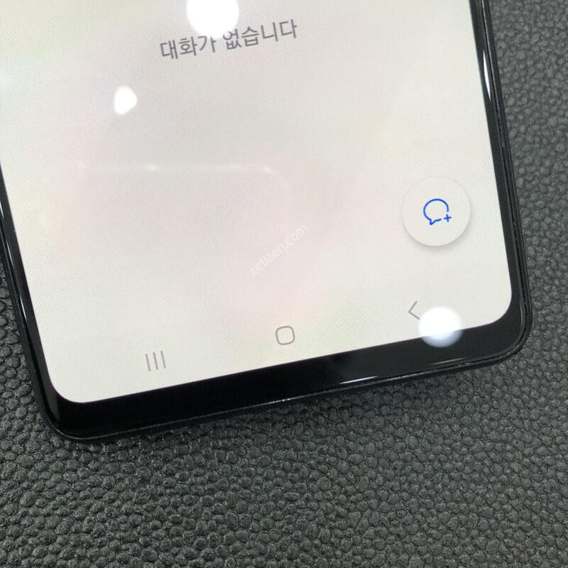 ������A42 ����,�ܰ� ����� �ֻ�,���� �׵θ� ƯA��