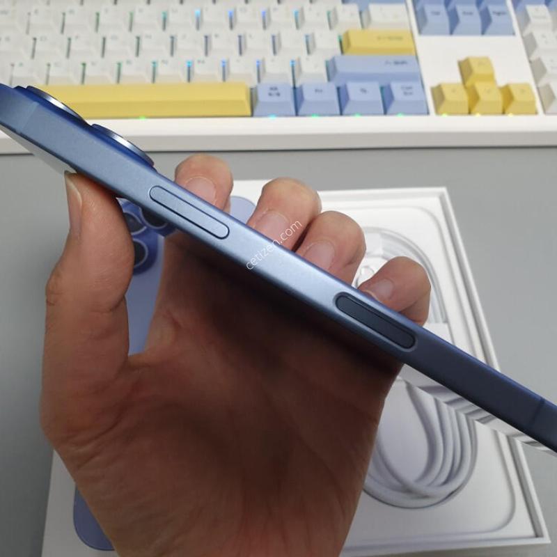 [������] ������17 / 256GB / ���� / ���͸����� 100%