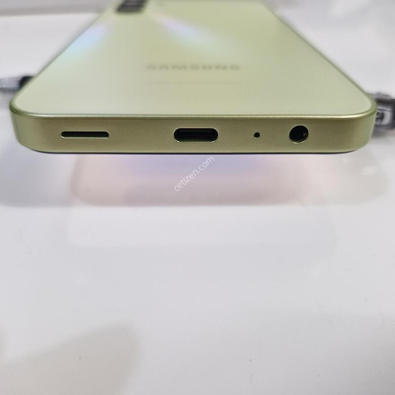 ���ܻ� ����3���ο�128�Ⱑ