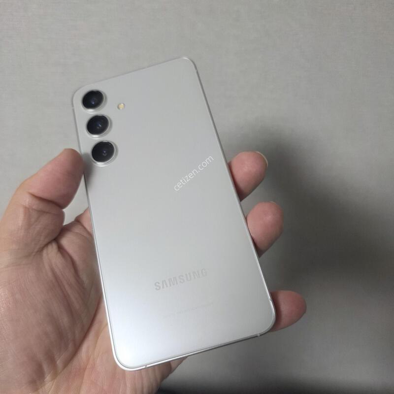 ������ S24 ���� �׷��� 512�Ⱑ SS�� �Ⱦƿ�~