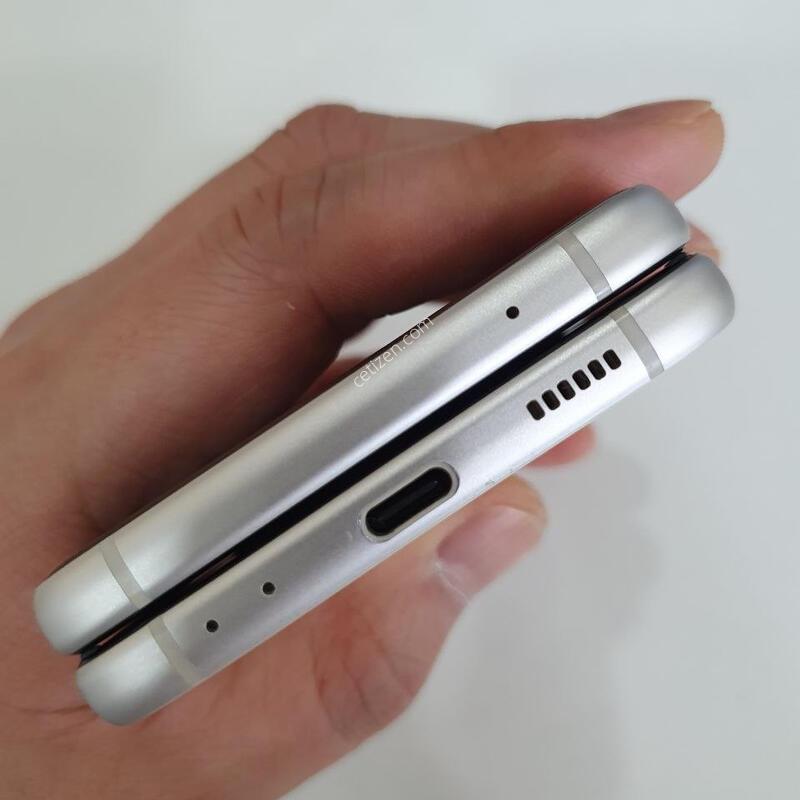 �������ø�3 256G ���ܻ� �߰��� �����